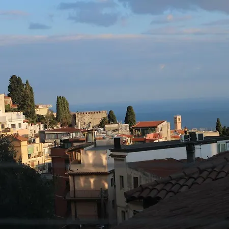 Casa Sarina * Taormina